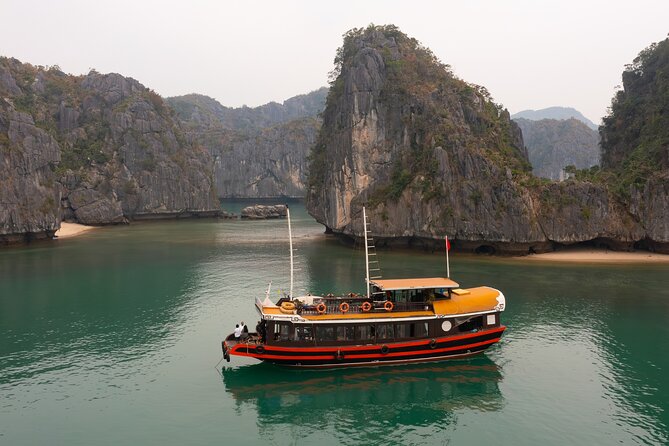 Lan Ha Bay 2 Days 1 Night Adventure - Spending the night in Viet Hai Village