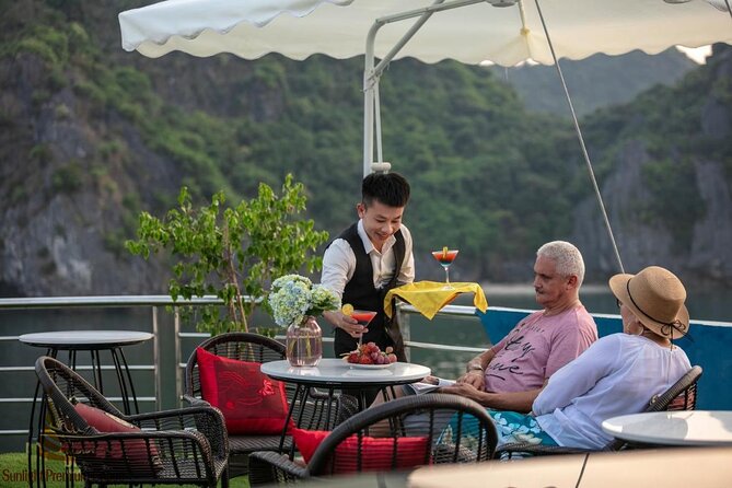 Lan Ha bay 3D2N Boutique boat: Kayaking, cycling, villages, beaches, caves - What the $300 price really covers