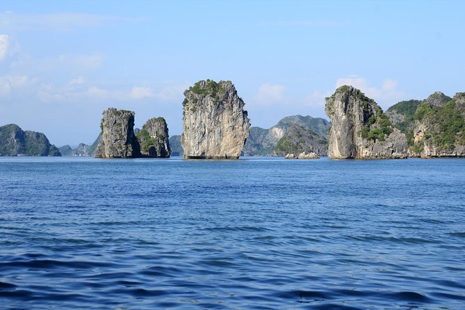 Lan Ha bay Boutique cruise 3D/2N: Kayaking - Swimming & Biking Viet Hai villages - Who should book this Lan Ha Bay cruise?