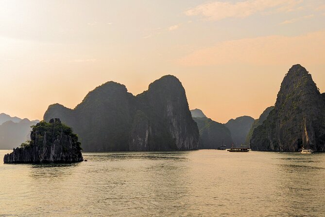 Lan Ha Bay Day Tour From Ha Noi - Daiichi Cruise (VIP1) - Viet Hai village by tram