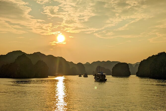 Lan Ha Bay Day Tour From Ha Noi - Daiichi Cruise (VIP1) - What $62 really covers