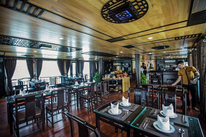 Lan Ha bay deluxe cruise 2D/1N: kayaking & swimming at pristine places & meals - Boarding at Cai Beo Harbour around midday