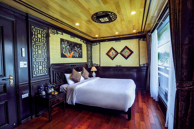 Lan Ha bay deluxe cruise 2D/1N: kayaking & swimming at pristine places & meals - Cycling through Viet Hai village and Cat Ba National Park