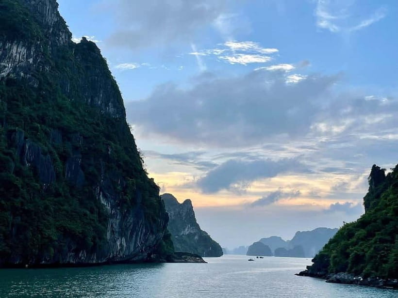 Lan Ha Bay: Experience the Magic Bay at Sunrise - Practical preparation for a 5:15 AM start