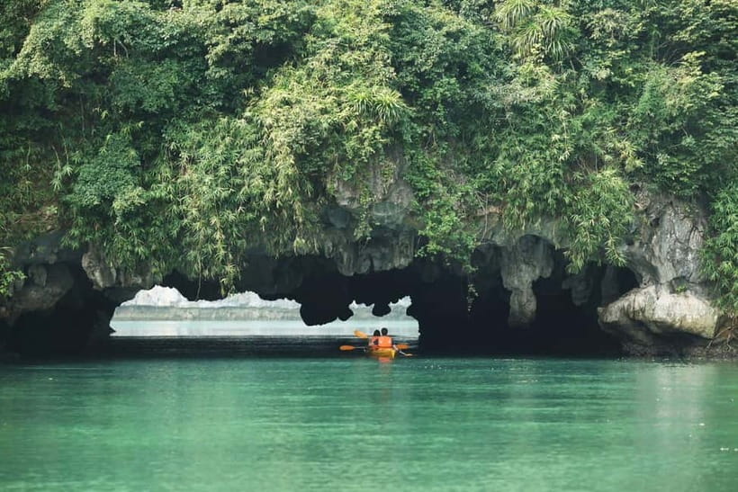 Lan Ha Bay: Full Day Boat Trip Kayak, Snorkel, Beach, Cave - Three Peaches Island and the clearest water