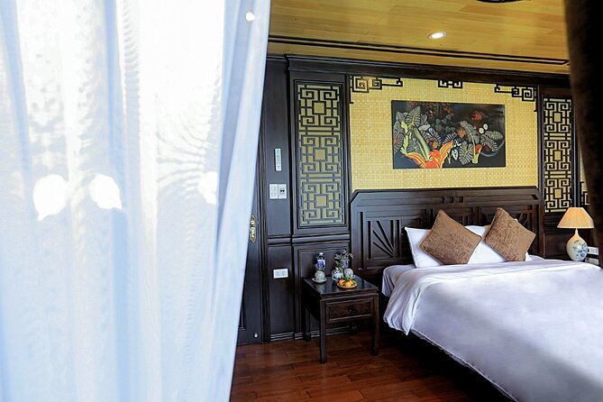 Lan Ha Bay - Ha Long Bay 2 Days 1 Night on Cruise - An evening aboard the cruise