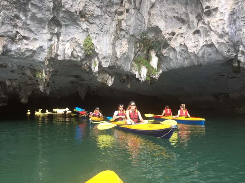 Lan Ha Bay Luxury Cruise with balcony - biking+kayak+tickets - Lunch, check-out, and the return to shore
