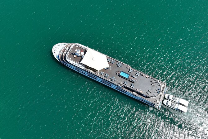 Lan Ha Bay Overnight on Paradise Grand Cruise - Dinner, special diets, and evening entertainment