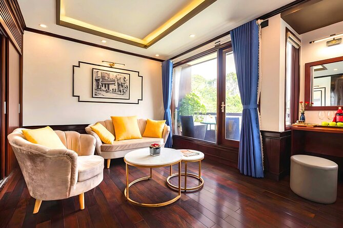 Le Journey Elegance Cruise 5 Star Lan Ha Bay - All Inclusive 2D1N - Tai Chi before breakfast