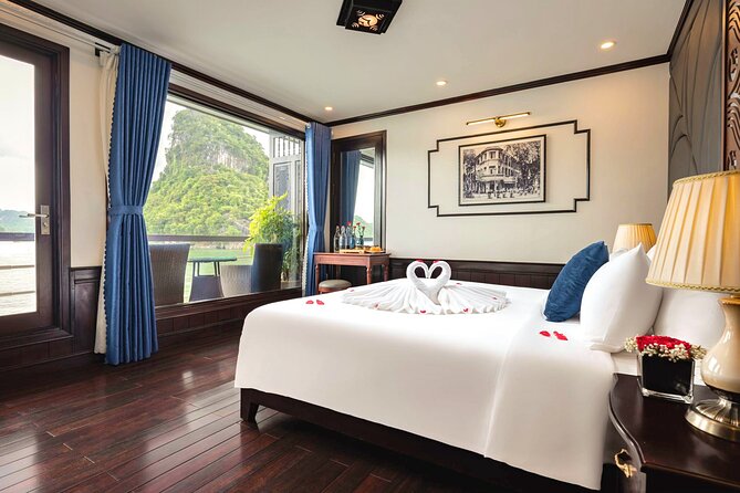Le Journey Elegance Cruise 5 Star Lan Ha Bay - All Inclusive 2D1N - Quan Y Cave and Cat Ba National Park