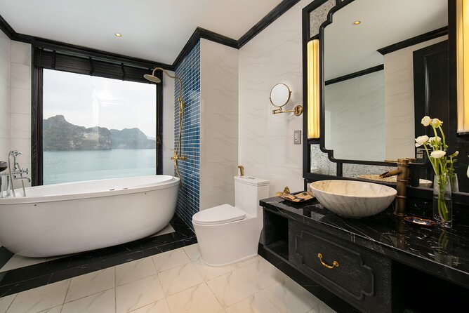 Le Journey Luxury Cruise 5 Star Lan Ha Bay - All Inclusive 2D1N - What the $155 price really covers