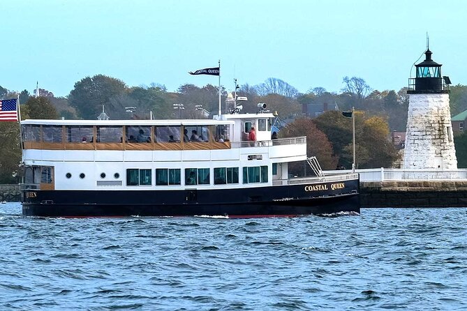 Lighthouse and Mimosa Cruise of Narragansett Bay from Newport - A short cruise with a real sense of place