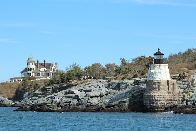 Lighthouse and Mimosa Cruise of Narragansett Bay from Newport - How the $40.50 price holds up
