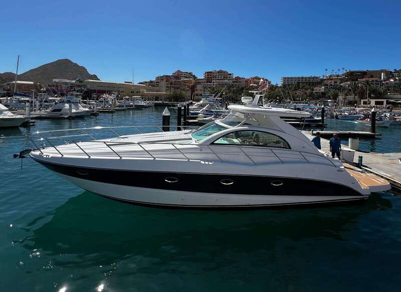 LOS CABOS: PRIVATE BAY AND ARCH TOUR. LUXURY YACHT - Key points at a glance