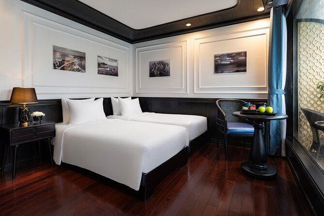 Luxury 3-Day La Casta Cruise: Halong & Lan Ha Bay from Hanoi - Leaving Hanoi by limousine