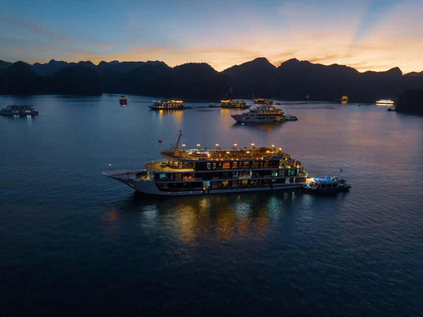 Luxury 5-Star Halong Bay Overnight Cruise: full board, kayak - The Junior Suite and the second-floor upgrade