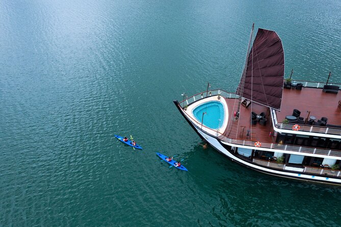 Luxury Cruise 5 star Top Tier Lan Ha bay 2D1N/ 3D2N - The longer option: Viet Hai Village and Ba Trai Dao Beach