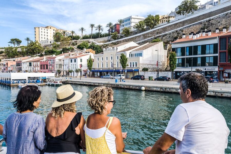 Mahon: Harbor Boat Tour with Underwater Viewing & Commentary - Ten minutes below deck: what to expect from the underwater windows