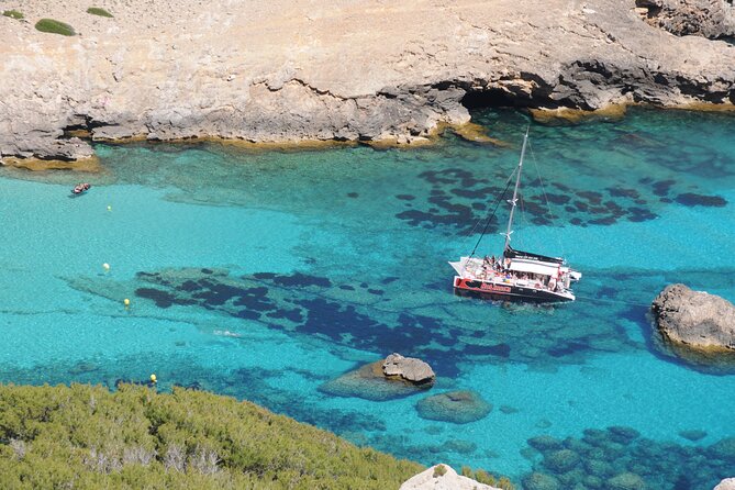 Mallorca Catamaran Tour in the Bay of Pollensa - What makes this Pollensa Bay catamaran trip worth considering