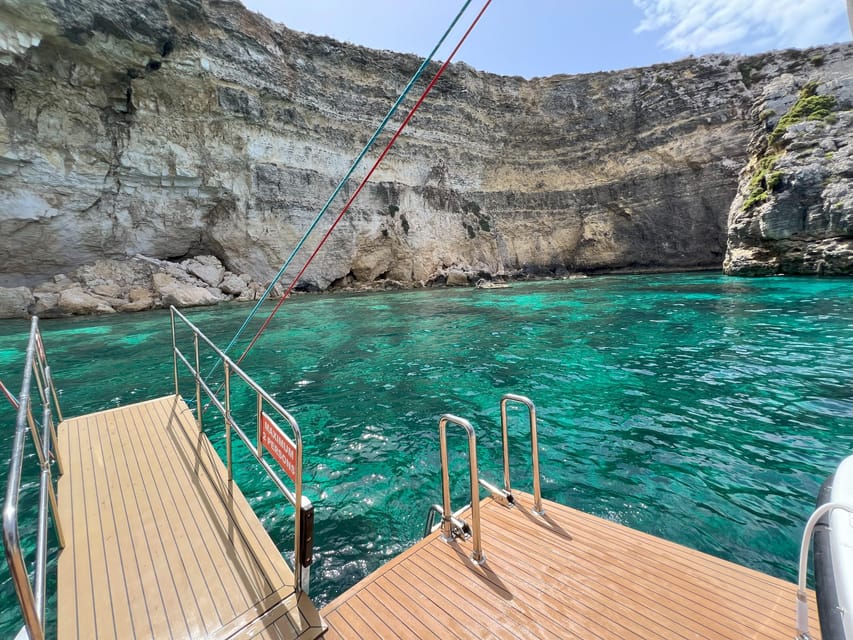 Mellieha: Comino, Crystal & Blue Lagoon 2 Bay Evening Cruise - Blue Lagoon offers the longest stop and best sunset mood