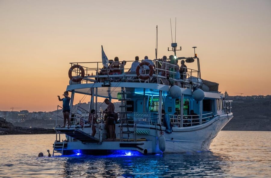 Mellieha: Two Bay Evening Cruise Including The Blue Lagoon - Swimming, snorkeling, or staying dry