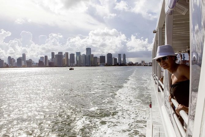 Miami and Everglades Adventure: Airboat & Bay Cruise Combo - Two very different sides of Miami in one day