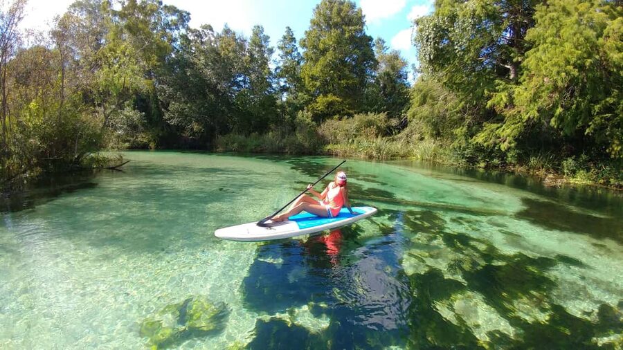 Miami: Biscayne Bay Ultimate Boat Tour with Kayak Experience - Fruit, drinks, and time to slow down