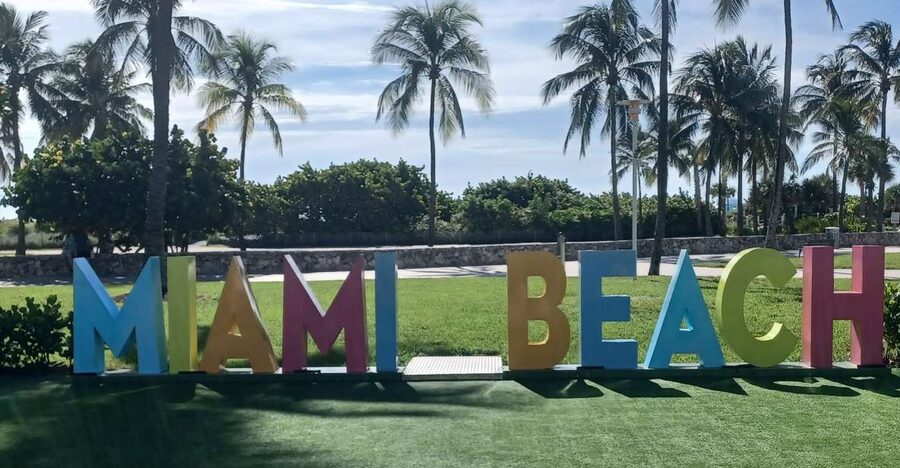 Miami: City Tour & Cruise of Biscayne Bay - Starting on Miami Beach and Ocean Drive