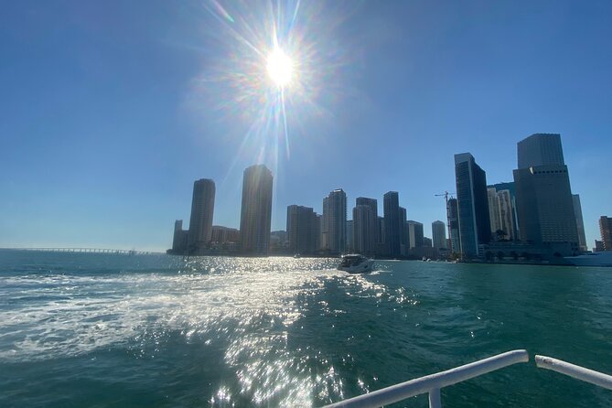 Miami: Skyline Sunset Cruise Biscayne Bay - Key points to know before boarding