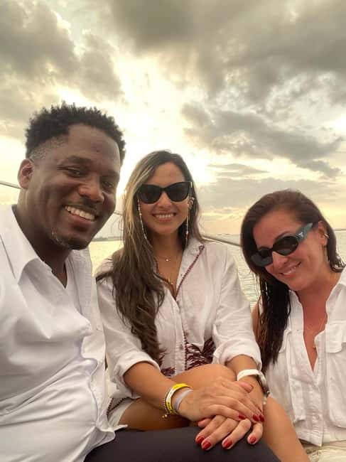 Montego Bay: ATV, Zipline, Catamaran, and Horseback Tour - Lunch with ocean views