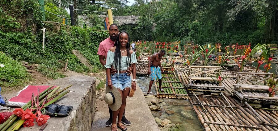 Montego Bay: Bamboo Raft Cruise on the Great River - Swimming and the limestone foot scrub