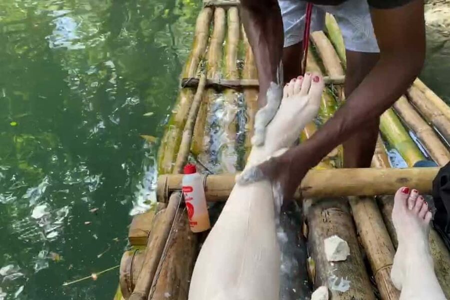 Montego Bay: Bamboo Raft Cruise on the Great River - What the bamboo raft ride feels like