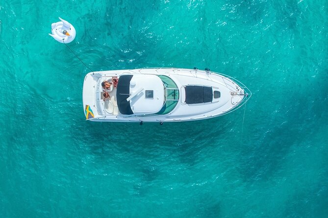 Montego Bay Private Yacht Tour with Open Bar and Lunch - Boarding at Montego Bay Yacht Club Marina