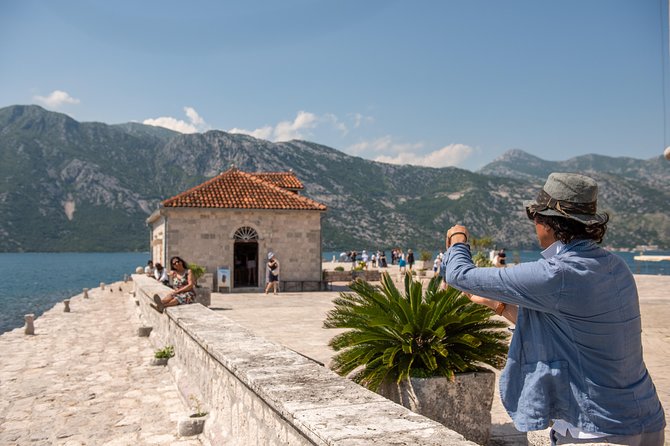 Montenegro: Bay of Kotor Day Trip from Dubrovnik English -Español - Border crossings can reshape the whole day