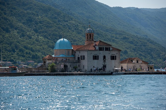 Montenegro: Bay of Kotor Day Trip from Dubrovnik English -Español - The return to Dubrovnik can be rough