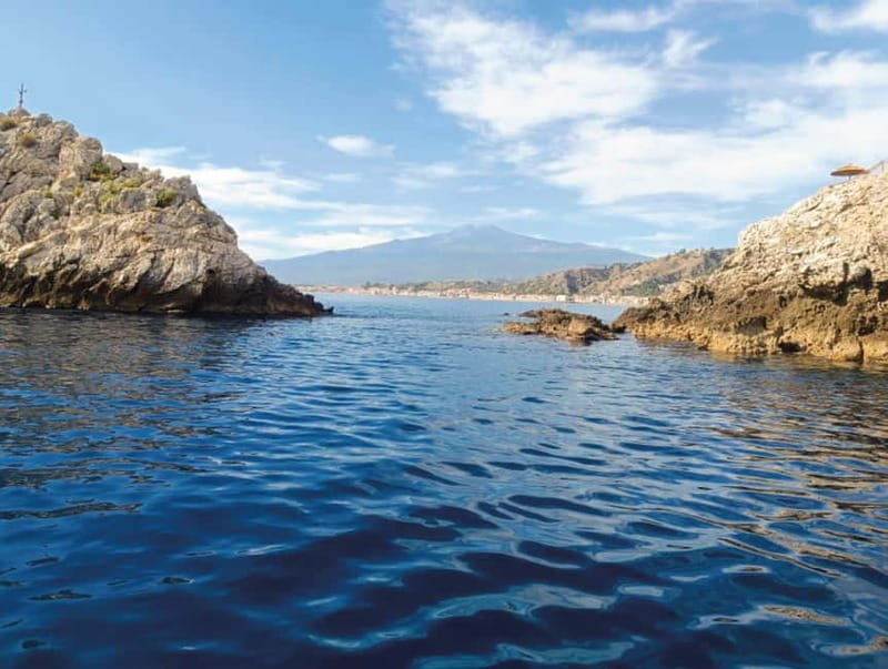 Naxos: Isola Bella, Blue Grotto, & Mazzarò Bay Boat Tour - Grotta della Conchiglia and the first coastal views