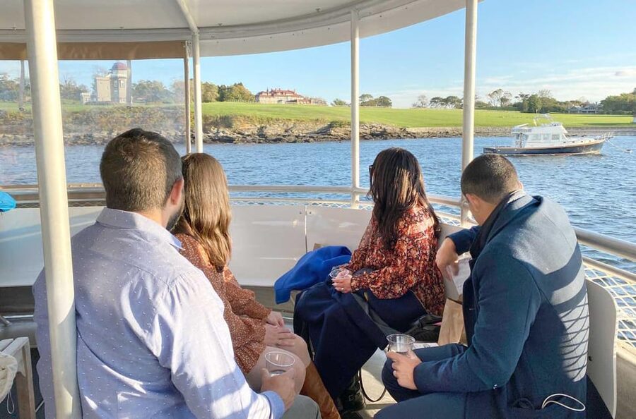 Newport, Rhode Island: Scenic Narragansett Bay Cruise - Forts, lighthouses, and the Jamestown shoreline