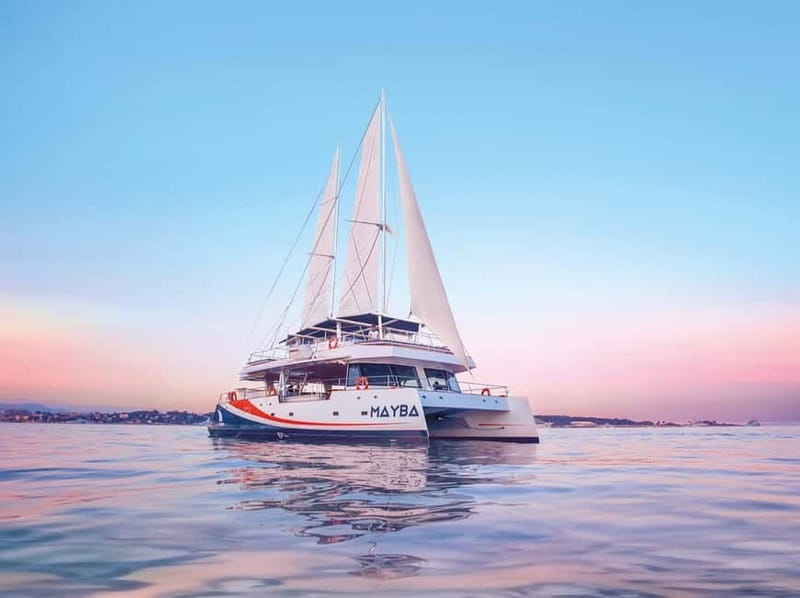 Nice : Sunset at sea on a Maxi Catamaran - Villefranche Bay - Anchoring in Villefranche Bay around 8 p.m.