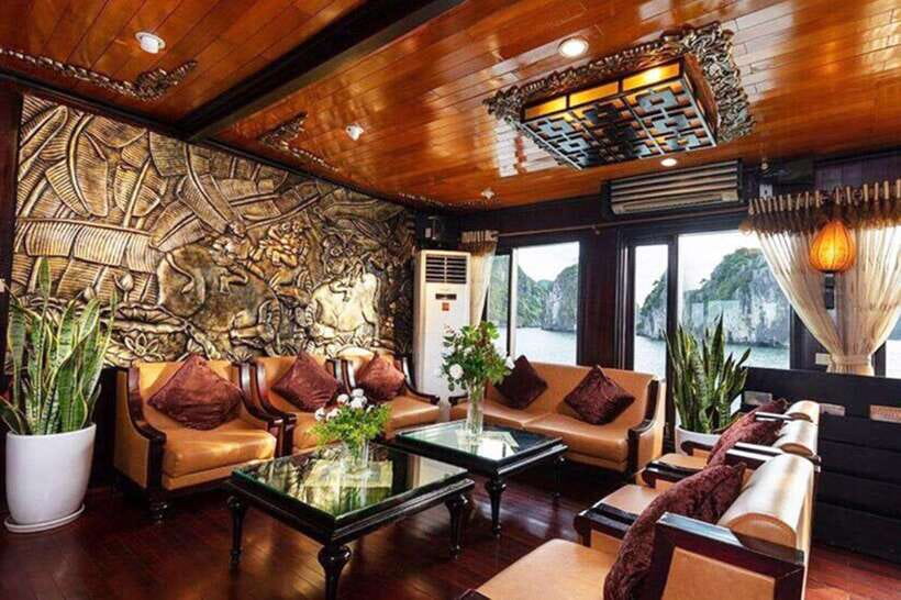 Ninh Binh: 3-Day Halong Bay 5-Star Arcady Cruise - Day two: Luon Cave and the transfer to Tam Coc