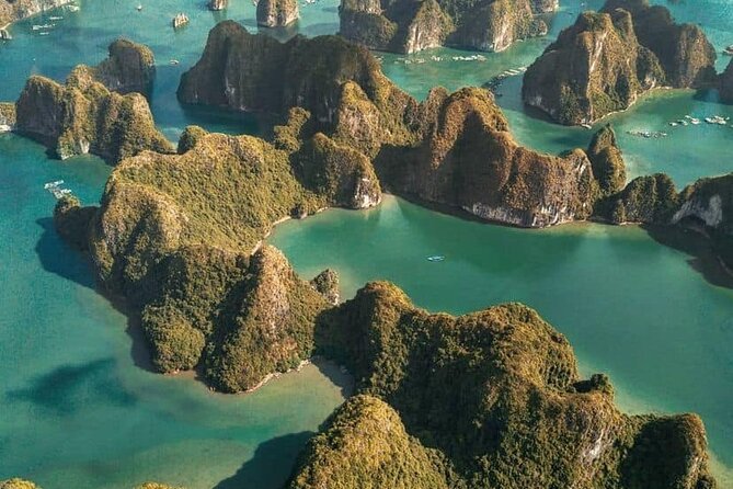 Ninh Binh Ha Long | 3 days 2 nights | 2026 Updated Travel Package - Day 1: Hanoi to Bai Dinh and Trang An