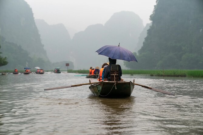 Ninh Binh Ha Long | 3 days 2 nights | 2026 Updated Travel Package - Day 3: Tai Chi, caves, and the ride back to Hanoi