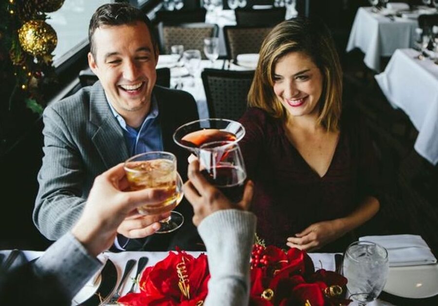 NYC: Christmas Day Buffet Brunch or Dinner Harbor Cruise - Should you book it?