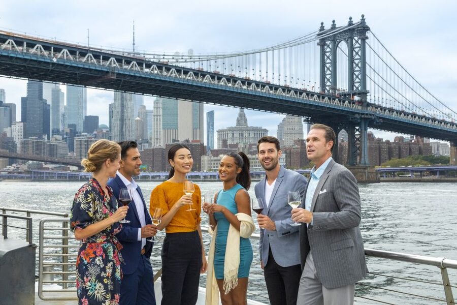 NYC: Christmas Day Buffet Brunch or Dinner Harbor Cruise - Indoor dining, rooftop views, and photo strategy