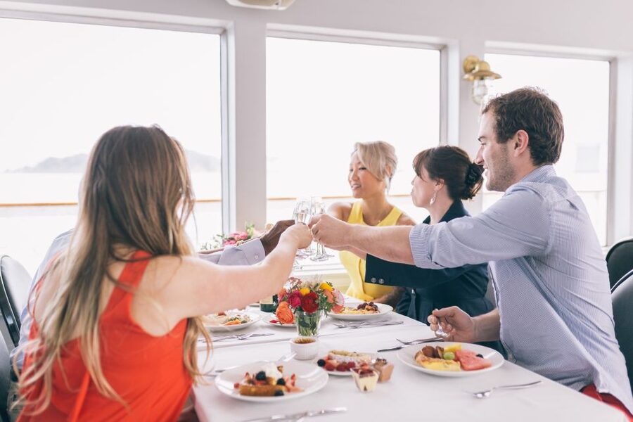 NYC: Christmas Eve Buffet Lunch or Dinner Harbor Cruise - Who Will Enjoy This Cruise Most?