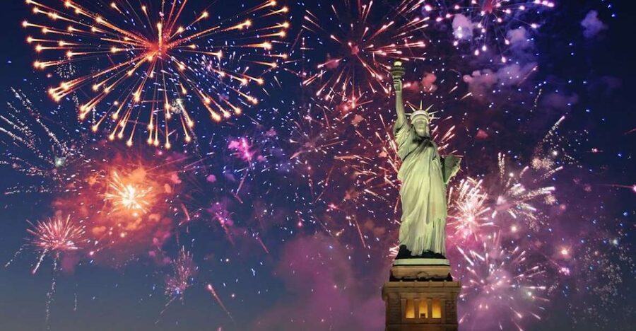 NYC: New Year's Eve Buffet Dinner Fireworks Harbor Cruise - Skyline views from both decks