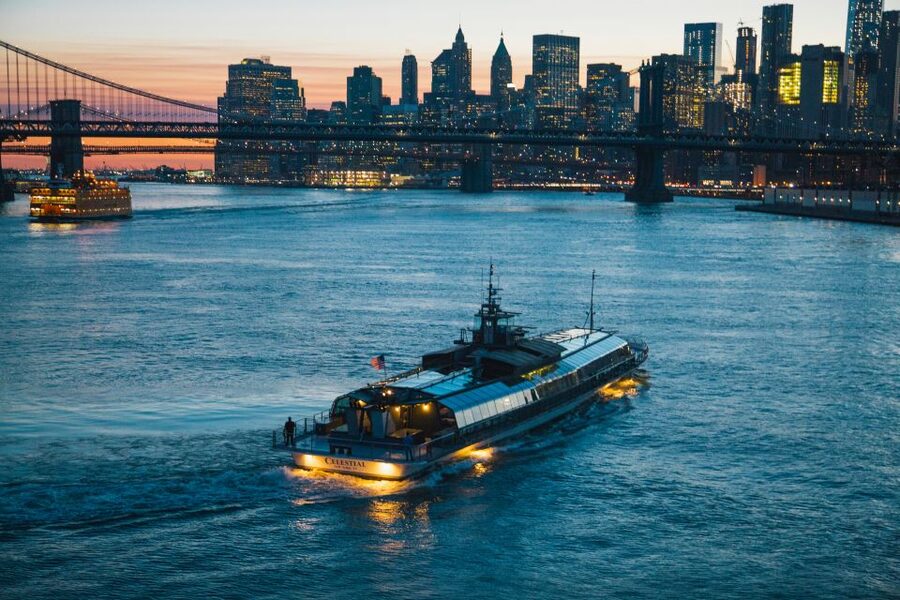 NYC: Thanksgiving Gourmet Lunch or Dinner Harbor Cruise - Who will enjoy this cruise most