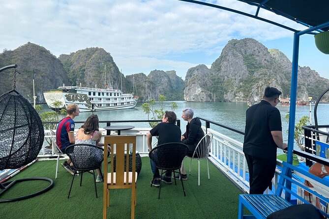 One Day Lan Ha Bay with Cat Ba Expedition Tour - Starting at Quiri Pub in Cat Ba