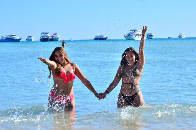 Orange Bay Island Cruise with Breakfast, Lunch and Drinks - Weather, cancellation, and practical planning