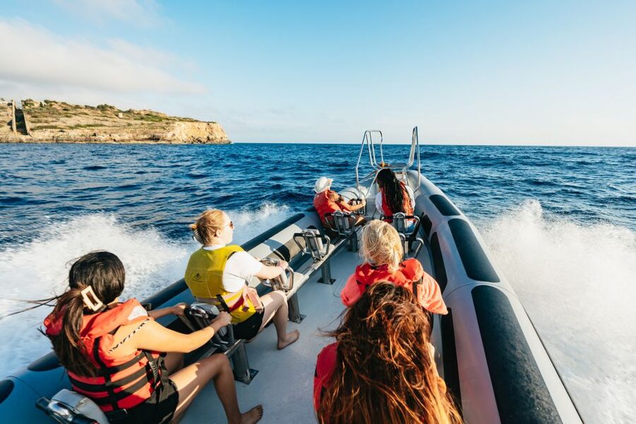 Palma Bay: 1-Hour Speedboat Adventure - Key points to know before you book