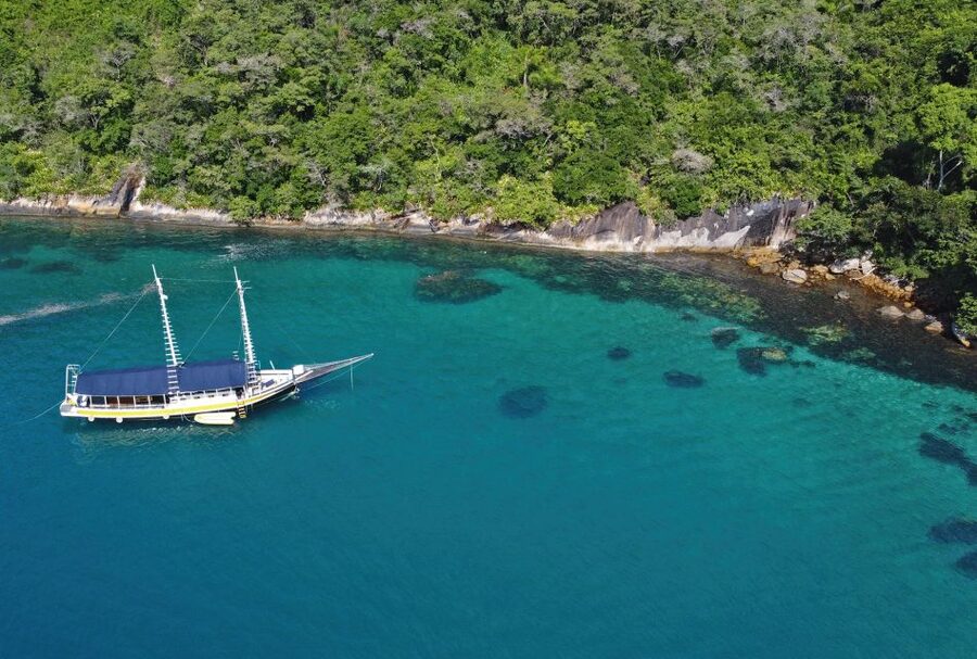 Paraty Bay: Islands & Beaches Boat Tour with Snorkeling - Is five hours the right amount of time?